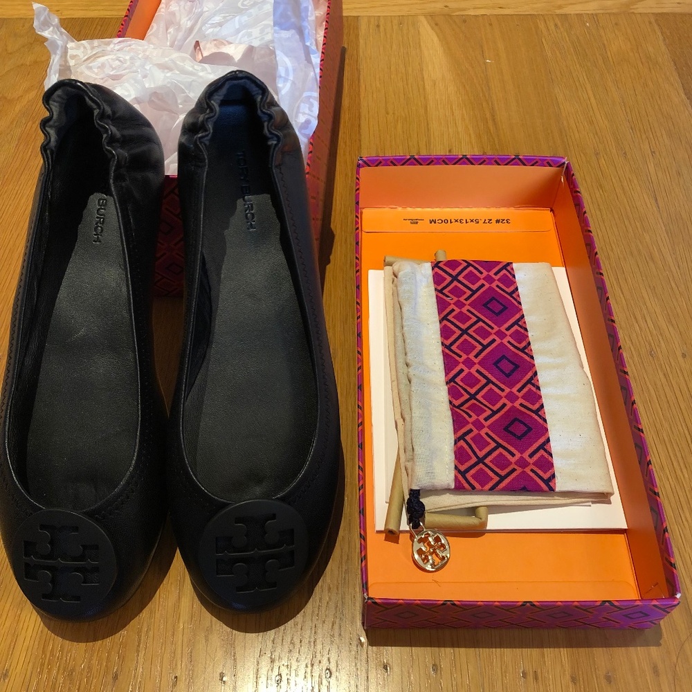 Tory Burch Black Ballet Flats 7.5